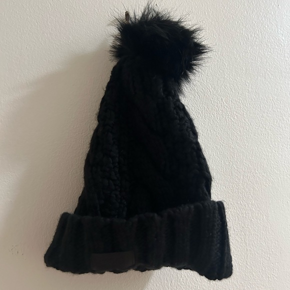 UGG Black Plush Scarf And Knit Beanie - Picture 3 of 5